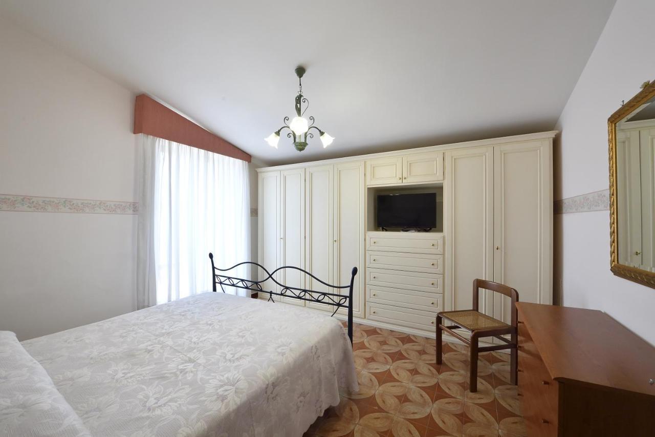 Villa Dafne Mare Fondi Sperlonga Extérieur photo